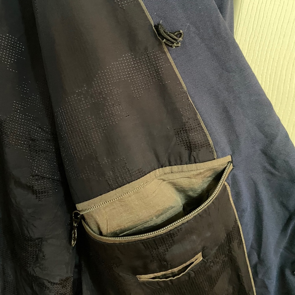 Hugo Boss Jacket - Picture 7 of 16